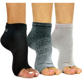 Freetoes Toeless Socks- 3 Pairs.1-Black, 1-Argyle, 1 Stripe, Black, Gray, White, One Size