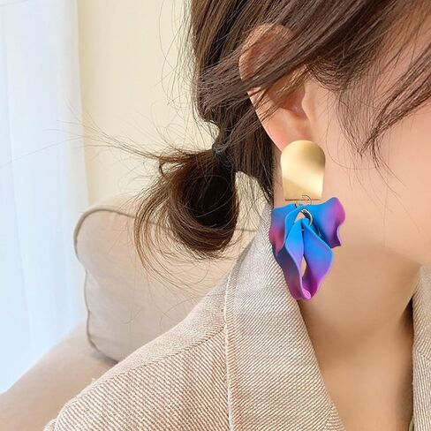 GUOXIAOMEI Chic Elegant Boho Red Rose Petal Dangle Resin Earrings Drop Acrylic Tiered Matte Flower Earrings Statement Exaggerated Floral Tassel Earrings for Women and Girls in Kuwait