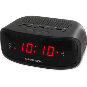 Magnasonic Digital AM/FM Clock Radio with Battery Backup, Dual Alarm, Sleep & Snooze Functions, Display Dimming Option,White (EAAC201)