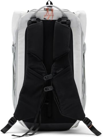 Peak Design Outdoor Backpack 25L Cloud in Saudi Arabia