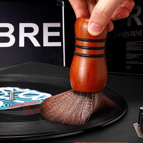 Facmogu LP Cleaning Brush Vinyl Record Cleaner, Anti-Static Soft Vinyl Record Cleaning Brush, Record Vinyl Dust Remover Brush, Vinyl LP Cleaning Turntable CD Album Cartridge Cleaner in Saudi Arabia