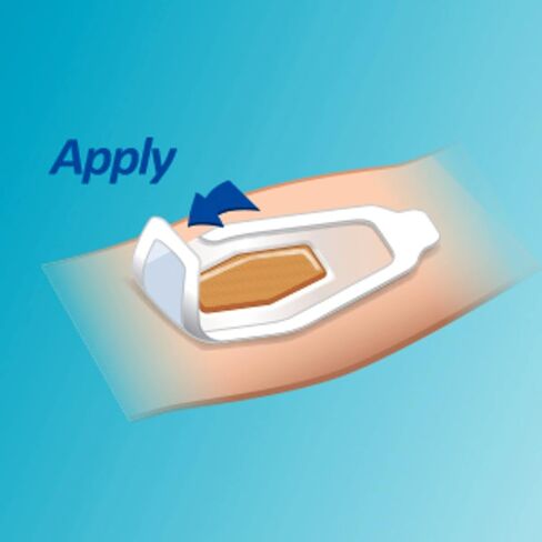 Nexcare Waterproof Bandages, Stays on in the Pool, Holds for 12 Hours, Clear Bandages for Fingers and Elbows - 100 Pack Waterproof Bandages in Saudi Arabia