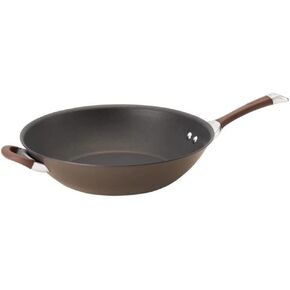 Circulon Symmetry Hard Anodized Nonstick Stir Fry / Wok Pan with Helper Handle - 14 Inch, Chocolate