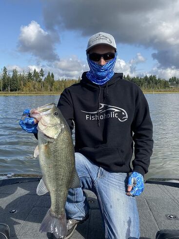 Fishoholic Snapback Baseball Fishing Hat - Mesh Trucker Fishing Gift for Dad Father in Kuwait