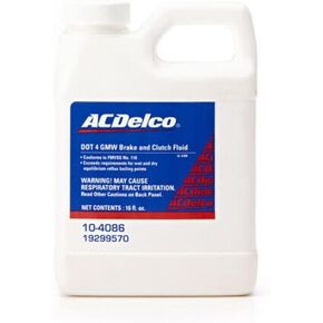 Genuine GM Fluid 19299570 DOT-4 Super Brake and Clutch Fluid - 473 ml