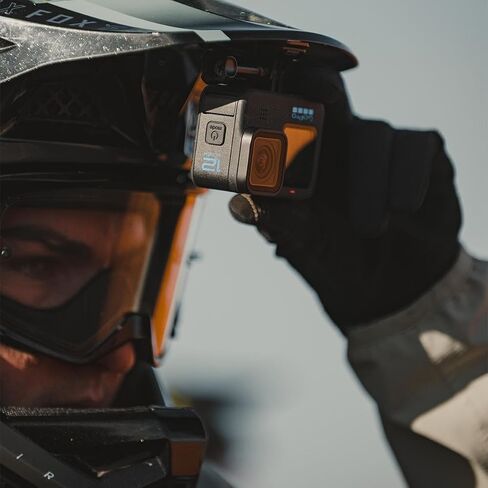 كاميرا GoPro HERO12 Black Action مع حزمة العطلات، 2X بطاريات Enduro قابلة لإعادة الشحن، حزام الرأس 2.0، مقبض Go Pro (مقبض يد عائم)، مشبك تثبيت + برغي إبهام، 40 قطعة Extreme Sport Hero 12 in Kuwait