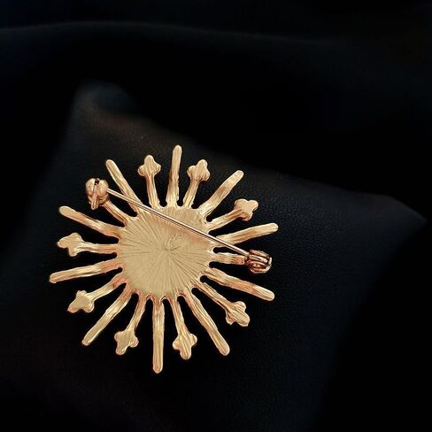 Gold Sun Brooch Pins for Women Suit Dress Collar Costume Broach Jewelry Accessorices Yellow Brooches for Men Birthday Holiday Fashion Jewelry in Kuwait