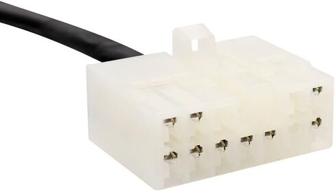 محول إدخال USB وAUX لصوت السيارة من Yomikoo لسيارة Toyota Yaris 1999-2005، Highlander 1998-2003، Corolla 1998-2002، Camry 1998-2004 in Kuwait