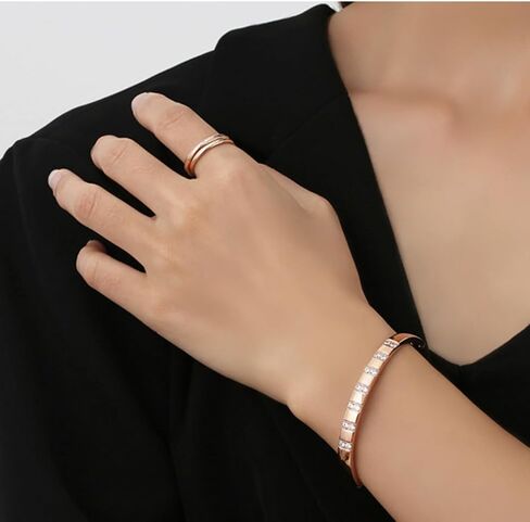 Jude Jewelers 8mm Width Stainless Steel Cubic Zircon Filled Open Clasp Bangle Bracelet in Kuwait