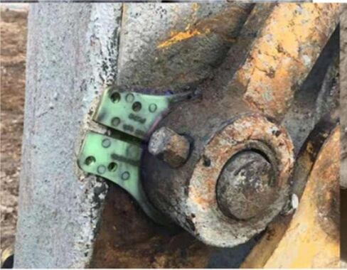 مجموعة الرقائق ذات دبوس الدلو 70 مم * 3 مم للحفارات والرافعات Deere 85G 75G 85D 75D 80C 75C in Kuwait