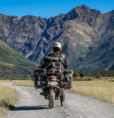 إطار رياضي مزدوج للدراجة النارية Mitas Enduro Trail+ E-07+ Dakar 170/60B17 72T in Kuwait