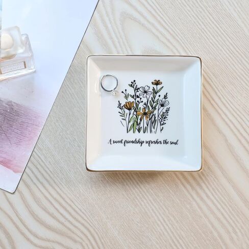Aunt Gifts From Niec-Mother's Day Birthday Ceramic Ring Dish Jewelry Tray For Auntie-My Special Aunt,You Become More Loved and Dearer in My Heart- Gifts for Aunt Wedding Christmas in Kuwait