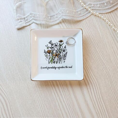 Aunt Gifts From Niec-Mother's Day Birthday Ceramic Ring Dish Jewelry Tray For Auntie-My Special Aunt,You Become More Loved and Dearer in My Heart- Gifts for Aunt Wedding Christmas in Kuwait