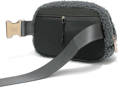 FODOKO Sherpa Belt Bag, Fleece Crossbody Bag Fanny Pack for Women Fashionable Everywhere Waist Bum Bag Pack with Hardware Buckle (Ivory) in Kuwait