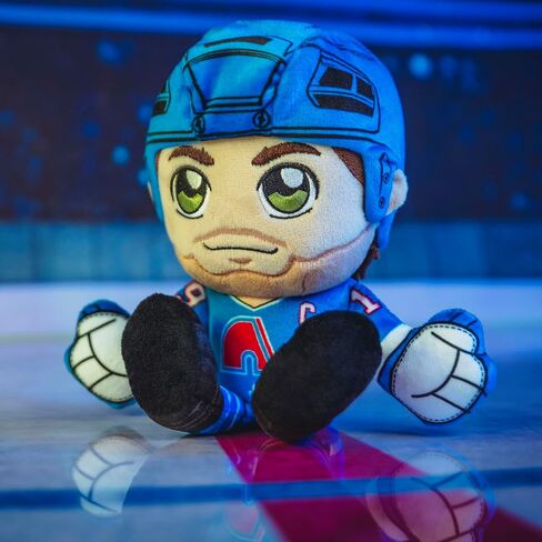 بليشر كريتشرز كولورادو أفالانش ناثان ماكينون 8 بوصات NHL Kuricha يجلس من القطيفة - ناعم مستوحى من تشيبي NHL Superstar in Saudi Arabia