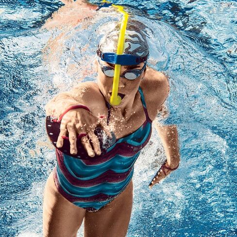 Speedo I.M. Tech Swim Training Paddles in Saudi Arabia