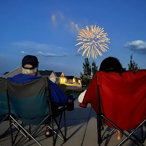 مقعد أسود للتخييم من سييرا، أريكة مبطنة في الهواء الطلق منخفضة إلى الأرض، كرسي شاطئ مزدوج شديد التحمل يدعم 500 رطل، مع حاملي أكواب مثاليين للأحداث، والفناء، والخياطة in Kuwait
