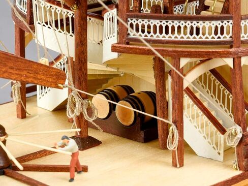 Artesanía Latina - طقم سفينة نموذج خشبي - باخرة مجداف King of The Mississippi - موديل 20515، مقياس 1:80 - نماذج مصغرة للتجميع - المستوى المتوسط in Kuwait