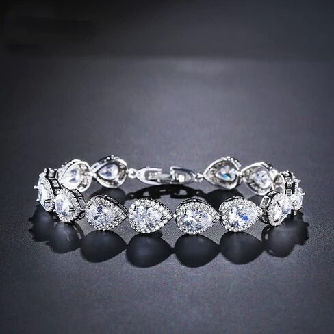 14K Gold Tear Drop Moissanite Bracelet for Women,Luxury Water Drop Gold Chain Charm Bracelet,Fashion Christmas Jewelry Gift for Her in Kuwait