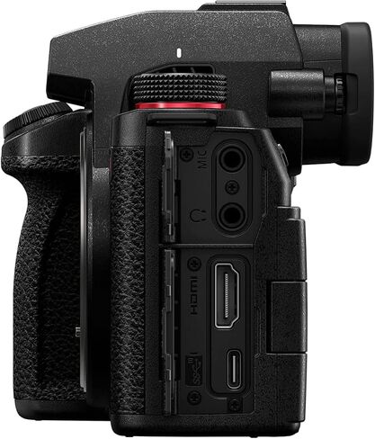 Panasonic LUMIX S5II Full Frame Mirrorless Camera with 20-60mm F3.5-5.6 Lens DC-S5M2KK Bundle Including Deco Gear Photography Bag + Microphone + Monopod + 64GB Card + Software Kit and Accessories in Saudi Arabia