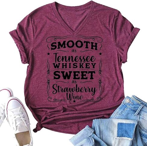 Smooth as Tennessee Whiskey Sweet as Strawberry Wine Shirt Women Country Music Tee Letter Print Drinking T-Shirt in Saudi Arabia