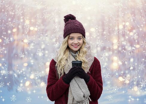 INRUI البوليستر الأبيض رقاقات الثلج خلفية الشتاء عيد الميلاد بريق خوخه العجائب التصوير الفوتوغرافي لحديثي الولادة عيد الميلاد عطلة الطرف الديكور (7x5FT) in Kuwait