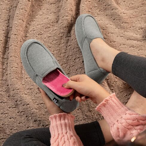 RockDove Women's Two-Tone Hoodback Slipper with Removable Insole | Indoor/Outdoor Sole, Non-Slip, Lightweight, Machine Washable, Stylish, Skin-Friendly, Breathable, Gift-Ready in Saudi Arabia