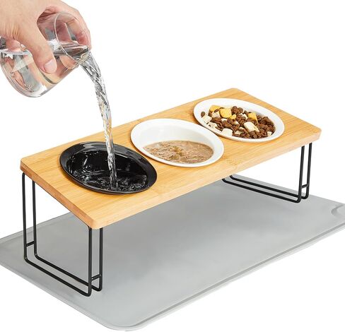 أوعية مرتفعة للقطط من أوسيا، أوعية مياه للقطط مع حامل من الخيزران الطبيعي، 3 أطباق سيراميك - تصميم مائل 15 درجة لوضع الأكل الأمثل، ومنع القيء، وسهولة التجميع، وحصيرة مقاومة للماء in Kuwait