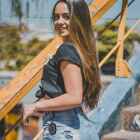 غطاء حافظة متوافق مع سماعات Soundcore P40i من Anker Earbuds، غطاء من السيليكون مع مجموعة أدوات تنظيف وغطاء واقٍ مقاوم للصدمات مع سلسلة مفاتيح إكسسوارات Carabiner (أسود) in Kuwait