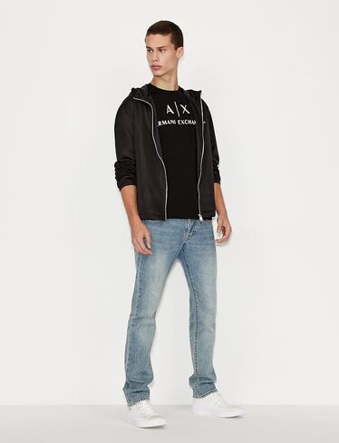 تي شيرت Armani Exchange رجالي كلاسيكي بشعار Crew in Kuwait