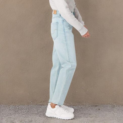 توقيع Levi Strauss & Co. Gold Label Mom Jeans in Kuwait