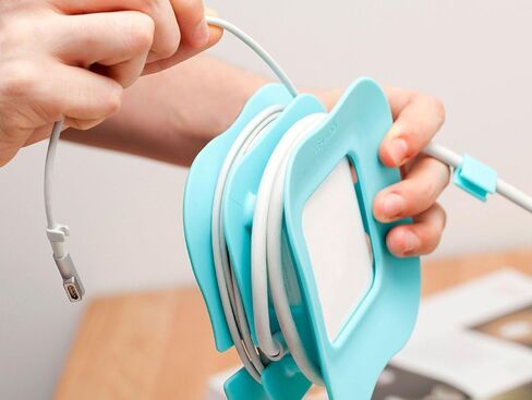 غلاف سلك ملتوي PowerCurl بقدرة 45 وات لمحول طاقة Apple MagSafe - لجهاز MacBook Air Gray in Kuwait