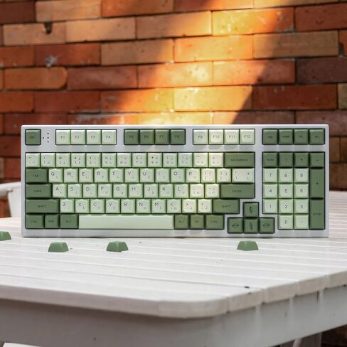 mintcaps PBT Japanese Keycaps Matcha Green XDA Profile Cute Keycaps Set 124 Keys Custom Dye-Sub Keyboard Keycaps for Cherry Gateron MX Switches Mechanical Keyboards in Kuwait