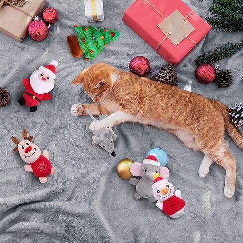 Malier 6PCS Cat Christmas Toys, Cat Toys for Indoor Cats, Catnip Filled Cat Teething Chew Toys Catnip Toys for Cats, Cute Plush Christmas Kitty Kitten Catnip Toys for Cats Exercise (Christmas) in Saudi Arabia