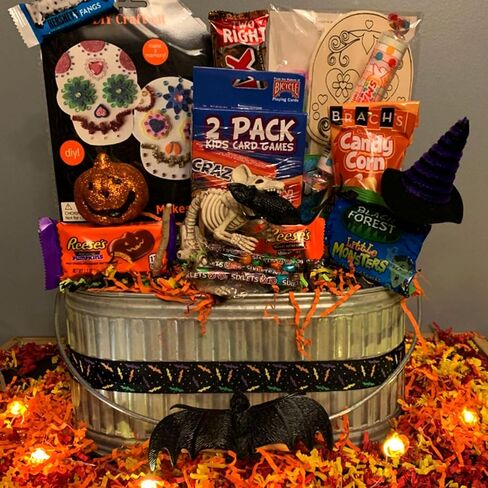 ZEBMOON 1 LB White Crinkle Cut Paper Shred Filler Great for Gift Wrapping, Basket Filling, Birthday, Wedding, Halloween, Thanksgiving, Christmas Day, New Year Party Decorations Filling Supplies in Kuwait