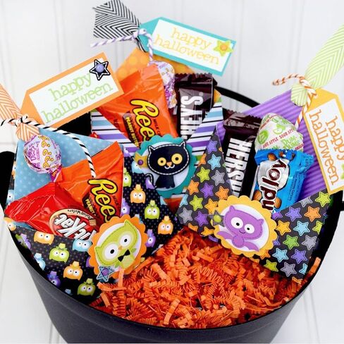 ZEBMOON 1 LB White Crinkle Cut Paper Shred Filler Great for Gift Wrapping, Basket Filling, Birthday, Wedding, Halloween, Thanksgiving, Christmas Day, New Year Party Decorations Filling Supplies in Kuwait