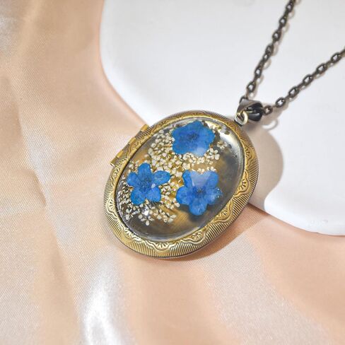 Forget-Me-Not and Queen Anne's Lace Pressed Wildflower Necklace | Handmade Oval Shaped Photo Locket Necklace,Gold Pressed Flower Necklace | Personalized Handmade Necklaces in Saudi Arabia