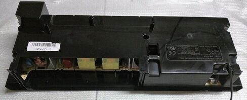سوني بلاي ستيشن 4 برو CUH-7115 مزود الطاقة N15-300P1A ADP-300ER in Saudi Arabia
