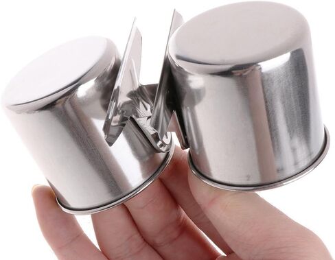 Silver Parrot Feeding Cups Hanging Pet Animal Stainless Steel Birdcage Bowls Bird Bowls for Cage Parakeet Bird Cage Accessories Suitable Small and Medium Bird Pet Supplies in Saudi Arabia