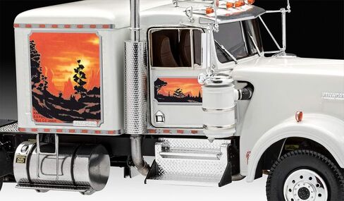 Revell RV07659 1:25 - Kenworth W-900 Plastic Model kit 1/25 in Saudi Arabia