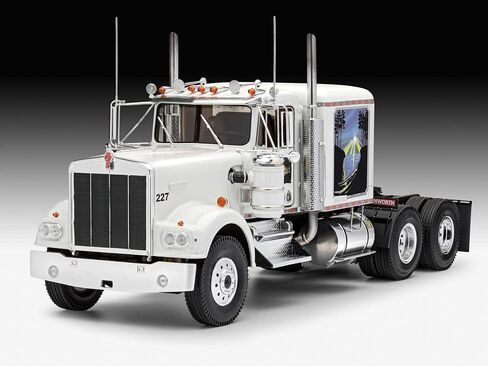 Revell RV07659 1:25 - Kenworth W-900 Plastic Model kit 1/25 in Saudi Arabia