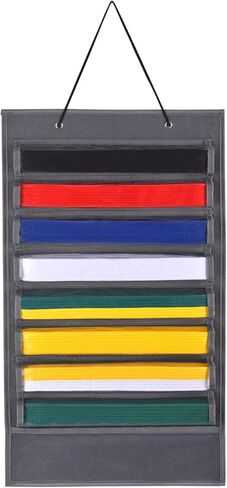 منظم تخزين أحزمة فنون الدفاع عن النفس للكاراتيه من ZFZGFRCS - يحمل 8 أحزمة كاراتيه و5 ميداليات، حامل عرض حزام التايكوندو للفنون القتالية، متين ومقاوم للغبار in Kuwait