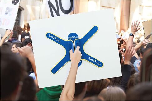 Poster Board Handle, Mini, 3-Pack - Hold Sign with One Hand, Simple & Easy, Stick-On Handle, Foam Boards, Protests, Pickets, Sports, Teams, Rallies, Handheld, Strong, Comfortable in Saudi Arabia