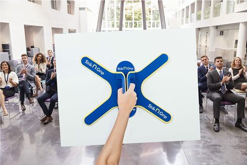 Poster Board Handle, Mini, 3-Pack - Hold Sign with One Hand, Simple & Easy, Stick-On Handle, Foam Boards, Protests, Pickets, Sports, Teams, Rallies, Handheld, Strong, Comfortable in Saudi Arabia
