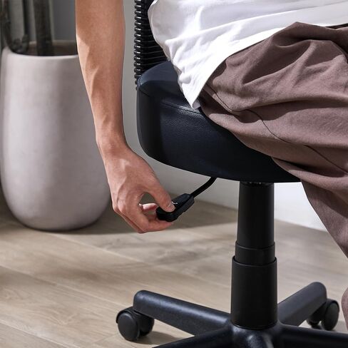 VECELO Versatile Drafting Spa Bar Stool with Back Cushion and Wheels, for Teachers, Beauty Salons, Studios, and More - Ergonomic & Adjustable Seating, Black in Saudi Arabia