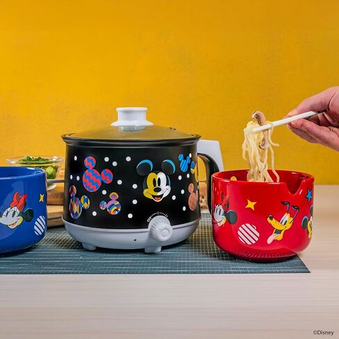 Uncanny Brands Hello Kitty Hot Pot with Ramen Bowls - Cook with Your Favorite Kitty Character in Saudi Arabia