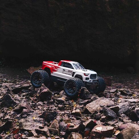 شاحنة اررما ريموت كنترول 1/10 جرانيت 4×4 ميجا 550 شاحنة مونستر RTR، احمر، ARA4202XV3T2 in Saudi Arabia