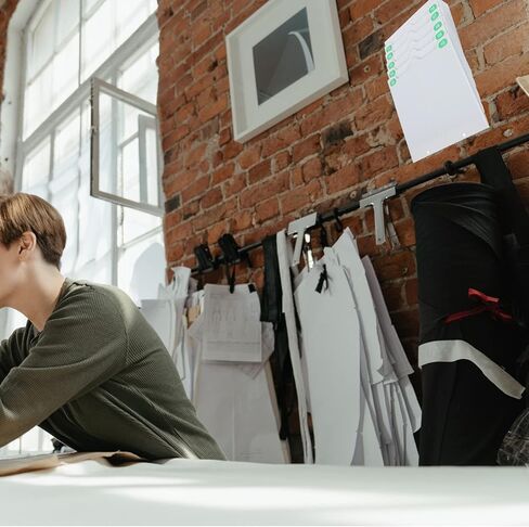 Time Card Rack 10 Pocket Wall Mounted Attendance Cards Holder Hanging Card Storage for Office in Kuwait