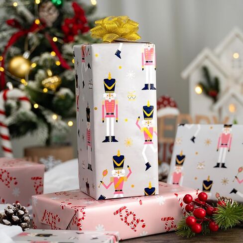Yarcony Christmas Wrapping Paper Roll - 17Inch x 33Feet - Modern Green Christmas Tree Wrapping Paper with Minimalist Design, Metalic Foil Gift Wrap Paper for Chiristmas, Party, Birthday, Holiday in Kuwait