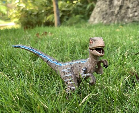 Gemini&Genius Velociraptor Dinosaur Toy for Kids, Raptor Dinosaur with Moveable Jaw and Hands, Realistic and Funny Dino Gift, Display, Collection and Play for Kids in Kuwait